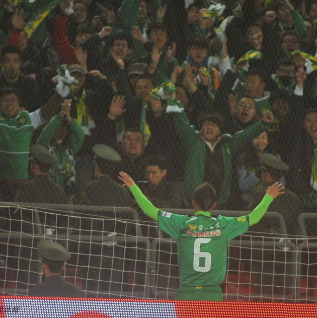 微点评·盘点中超球员面对老东家 唾弃感动待遇不一