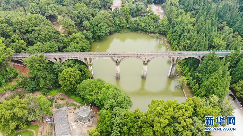 航拍湖北當陽玉泉寺