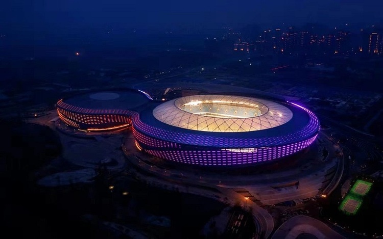 （转载）四川省香港商会企业家走进凤凰山体育公园 畅谈眼中的新成都