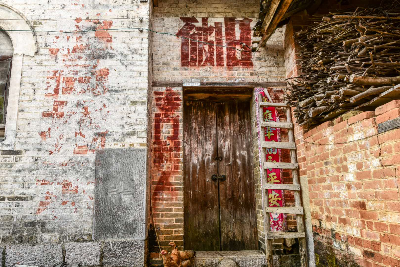 廣西桂林東寨：家家戶戶都有標語的“紅色村莊”