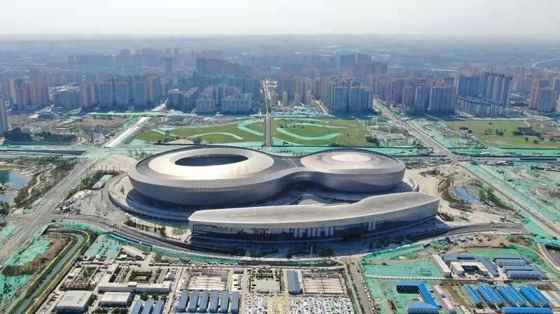 （转载）四川省香港商会企业家走进凤凰山体育公园 畅谈眼中的新成都