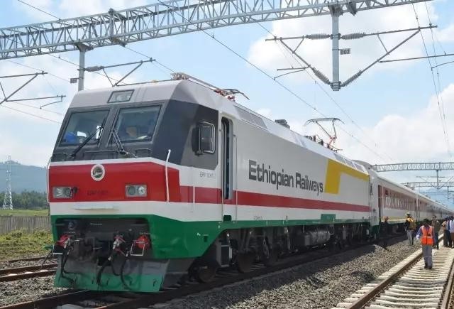 Jirgin kasan Habasha zuwa Djibouti ya yi jigilar hajoji ton miliyan 3.45 cikin shekaru 3_fororder_0619-railway-Ahmad