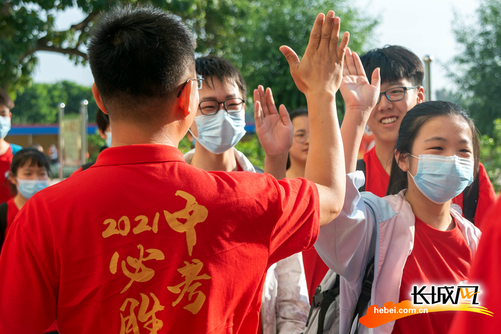 組圖丨時光不負趕路人！雄安新區中考來啦！