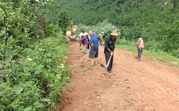 德阳中江：学党史办实事 “断头路”成为“连心桥”_fororder_微信截图_20210701145002