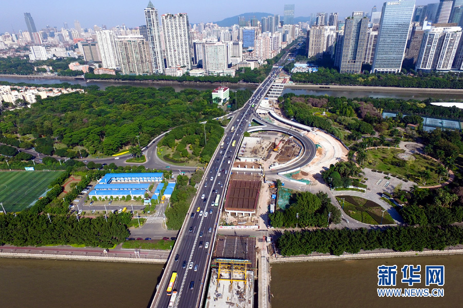 网络媒体走转改:航拍广东的桥 创新发展走着“桥”