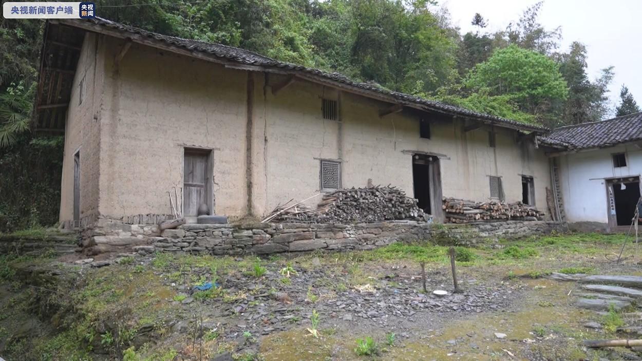 习近平陕西行丨看看老县镇的新社区