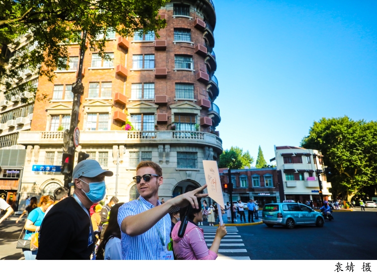 “打卡”闪光点，“洋网红”用镜头展示真实、立体、全面的中国