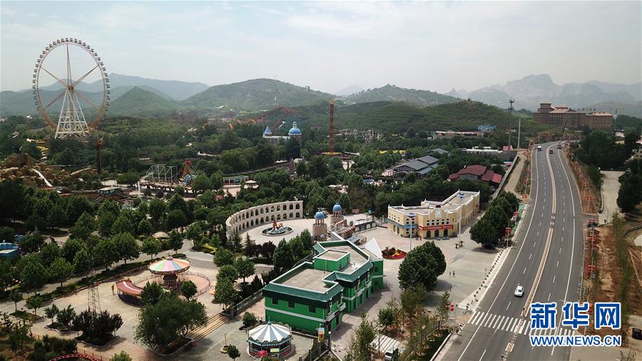 河北石家庄：山前大道描绘“百里画卷”