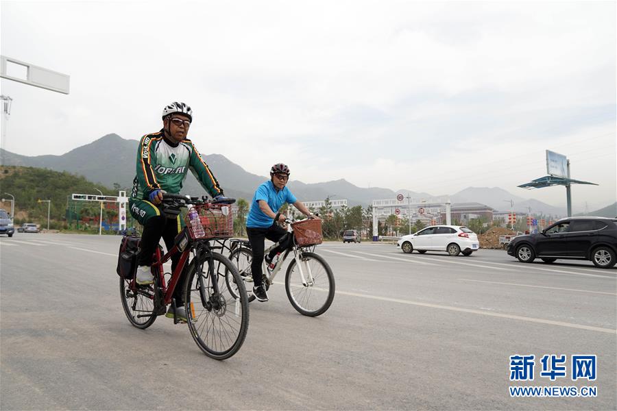 河北石家庄：山前大道描绘“百里画卷”