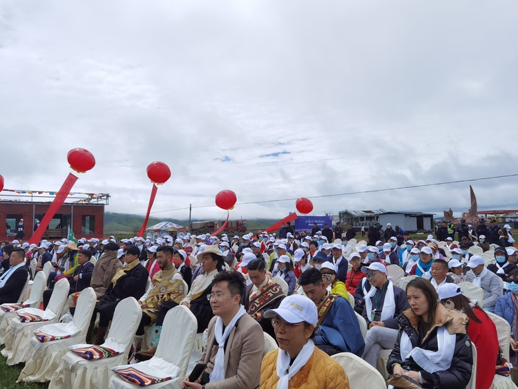 （轉載）藏風美少年助推智慧牧業活動在若爾蓋舉辦