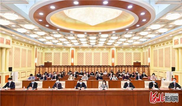 省委书记、省人大常委会主任王东峰主持召开科技型中小企业座谈会