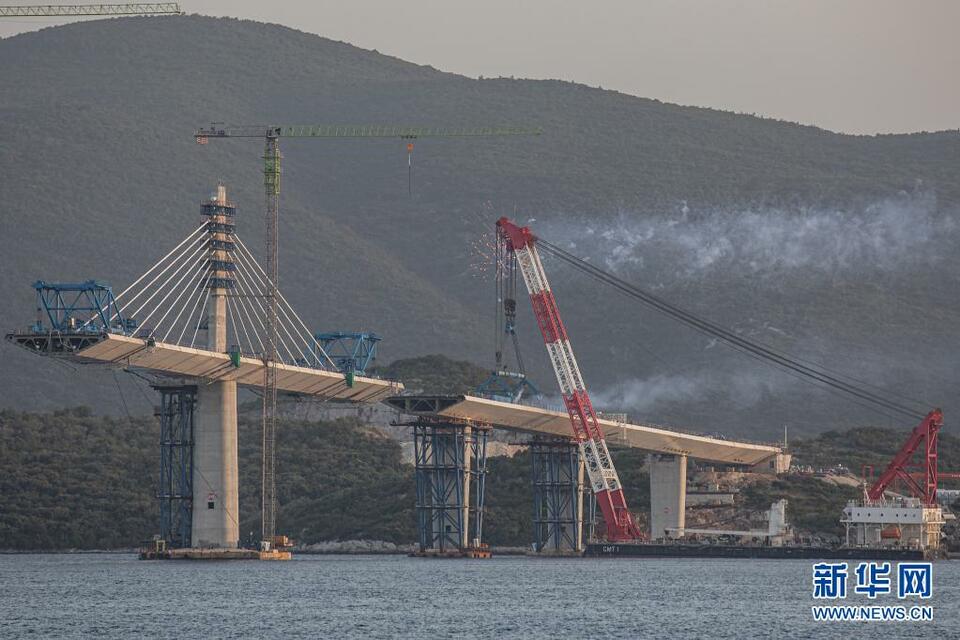 克罗地亚：建设中的佩列沙茨跨海大桥