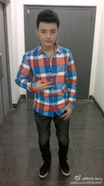 《超速绯闻》里的表情包小男孩近照曝光!盘点昔日小童星(图)