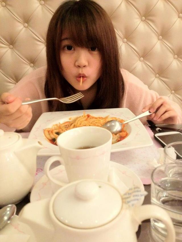 《超速绯闻》里的表情包小男孩近照曝光!盘点昔日小童星(图)