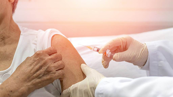岛内今日新增10例疫苗接种后死亡案件