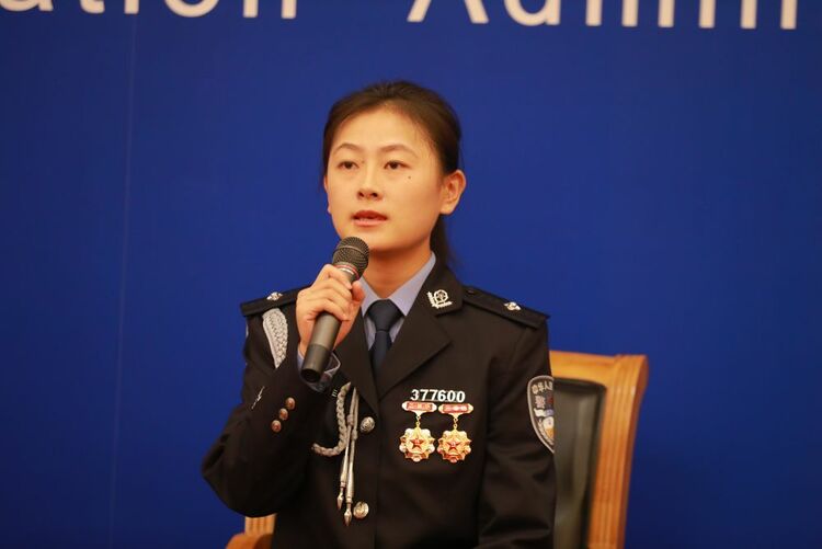 为天下无毒——来自边境缉毒先锋的讲述