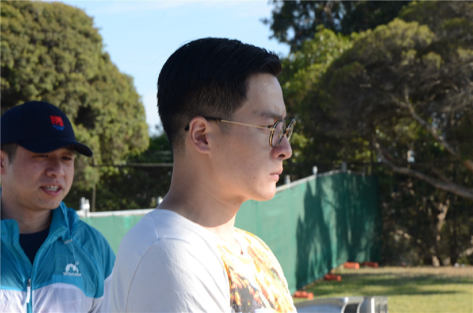 宁泽涛翻译颜值逆天 侧脸胡歌正脸吴彦祖