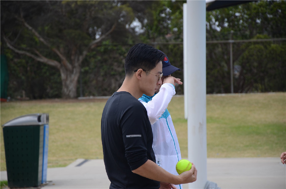 宁泽涛翻译颜值逆天 侧脸胡歌正脸吴彦祖