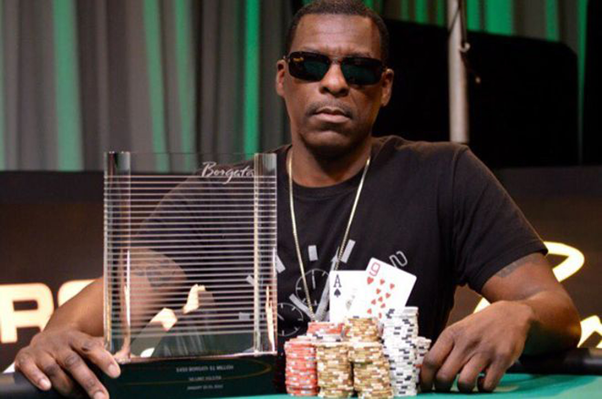 揭监狱体育:美国赌神狱中练牌技获百万美元