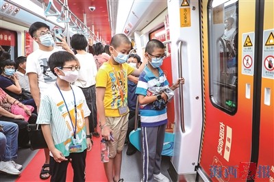 厦门地铁3号线25日正式开通运营 今日迎首个上班早高峰