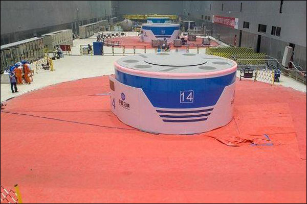 สถานีกำเนิดไฟฟ้าพลังน้ำไป๋เฮ่อทันเริ่มใช้งานอย่างเป็นทางการแล้ว_fororder_20210628bhtsdz5