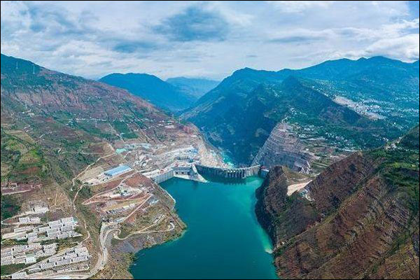 สถานีกำเนิดไฟฟ้าพลังน้ำไป๋เฮ่อทันเริ่มใช้งานอย่างเป็นทางการแล้ว_fororder_20210628bhtsdz3