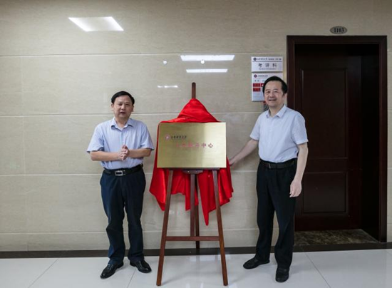 聚焦提高人才服务水平 江西财经大学扎实开展“我为师生办实事”实践活动_fororder_11