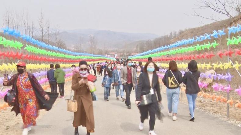 免費暢遊 遼寧岫岩第三屆千畝映山紅旅遊節開幕