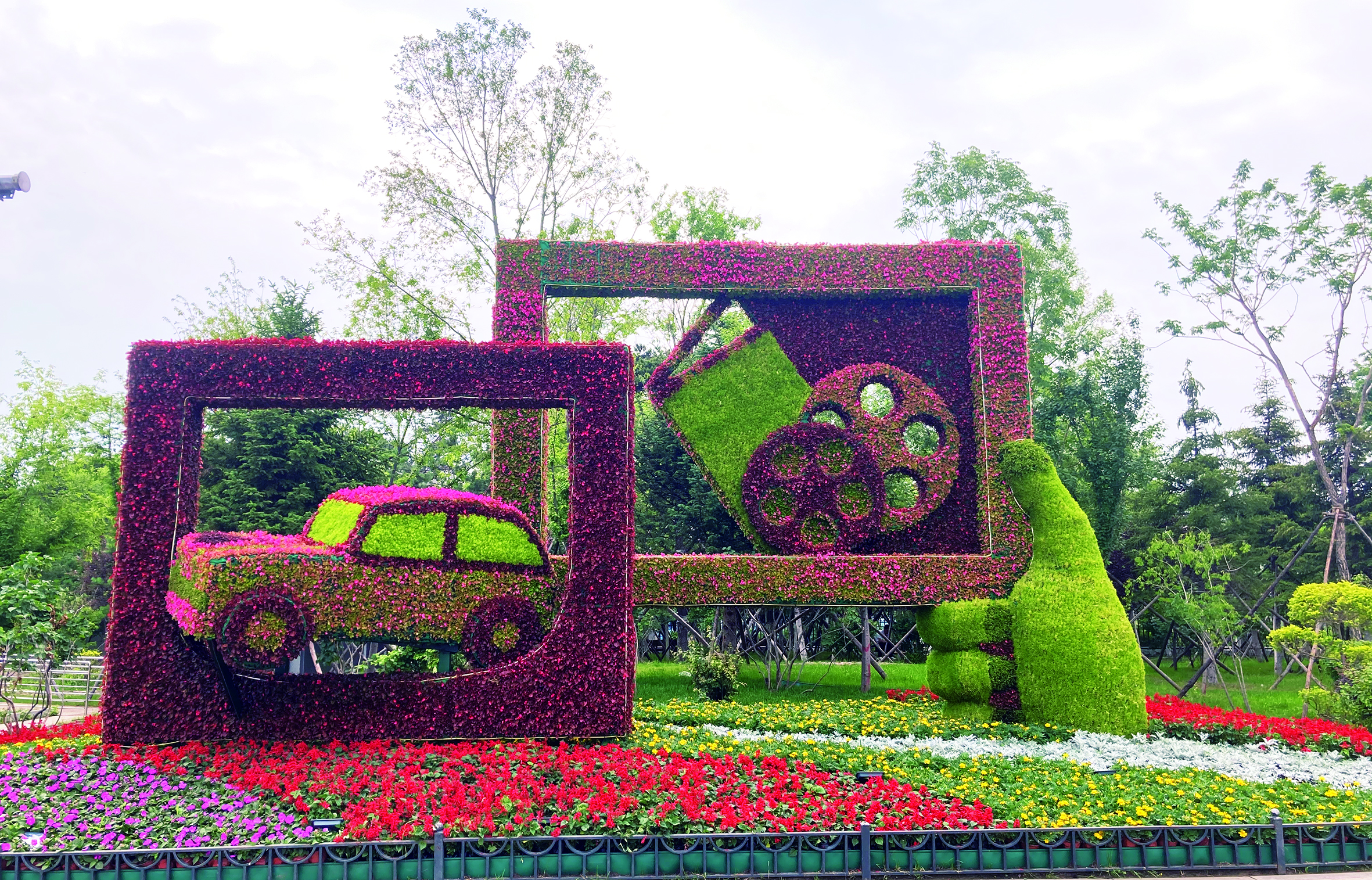 长春：盛装喜迎建党百年