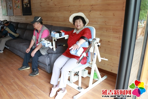 州级社区残疾人日间照料示范站在延吉市揭牌运行