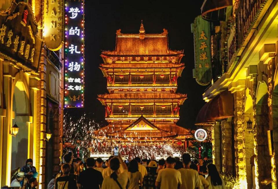 台儿庄古城入围夜游古镇前三甲