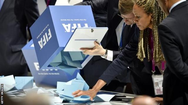 FIFA大选赔率:萨尔曼压因凡蒂诺 3人成看客 FIFA大选赔率:萨尔曼压因凡蒂诺 3人成看客