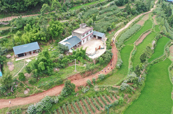 德阳中江：学党史办实事 “断头路”成为“连心桥”_fororder_微信截图_20210701144951