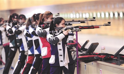 封閉訓練全力備戰奧運會全運會 遼寧射擊隊颳起“青春風暴”