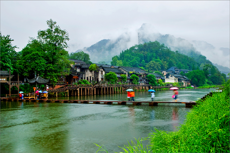 眉山洪雅：争创“两山”转化示范县 做好生态产业大文章_fororder_柳江古镇-摄影-翟明均