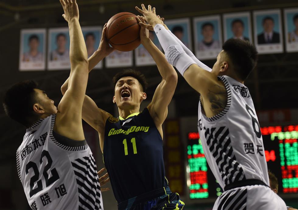 cba半决赛:辽宁对阵广东