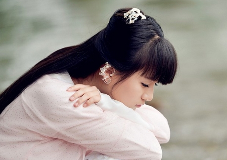 付辛博彩旗談《青丘狐》：差12歲“叔侄戀”不尷尬