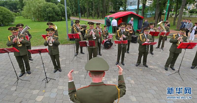 Ranar samun 'yanci ta kasar Belarus_fororder_C
