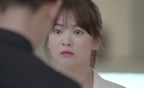 宋仲基肌肉与宋慧乔美颜 《太阳的后裔》令少女心苏醒