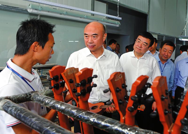 原标题:第十四次陕南绿色循环发展工作座谈会在汉中召开 刘国中出席