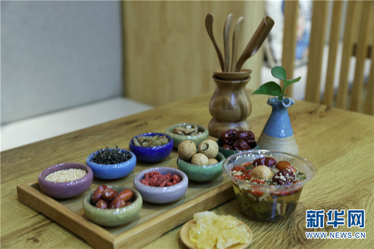 Wuzhong’da sabah çayı_fororder_137751027_15476929339691n