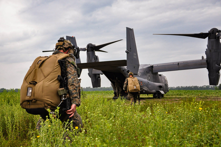 乌美多国“海上微风-2021”军演进入第9天 演练海上作战等科目