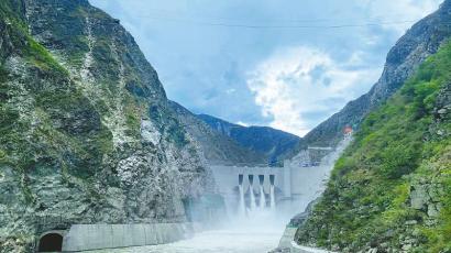 （中首 轉載）德陽：從“製造”邁向“智造”