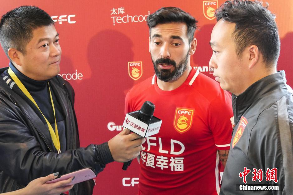 中超“升班马”河北华夏超豪华外援齐亮相 中超“升班马”河北华夏超豪华外援齐亮相