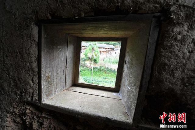 福建也有“布達拉宮”：圍墻上建48間房間