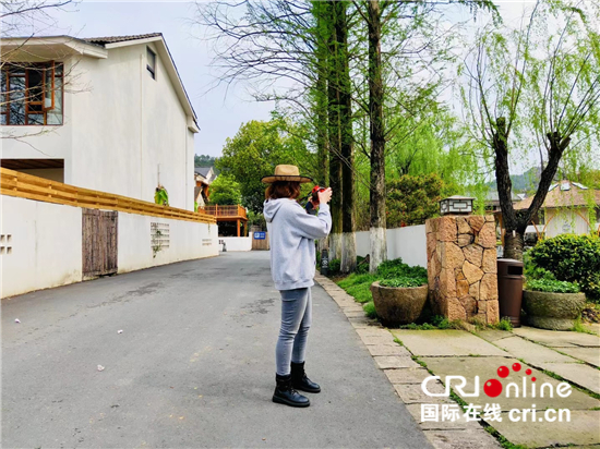 俄罗斯女孩唐曦兰：数字赋能让乡村民众享受到更多红利_fororder___172.100.100.3_temp_9500031_1_9500031_1_1_435ef585-0c76-4cda-83b1-75541ba5863d