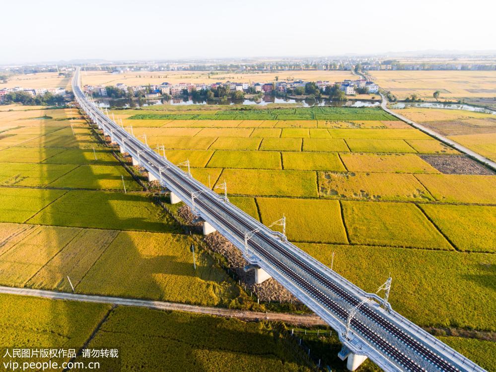 九景衢铁路即将通车 途径庐山、鄱阳湖、景德镇、婺源多景点