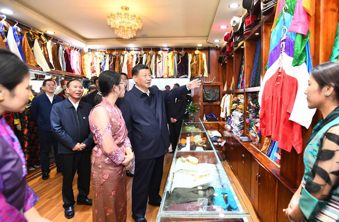 Xi Jinping, naglakbay-suri sa Lhasa, Tibet_fororder_xjpls4