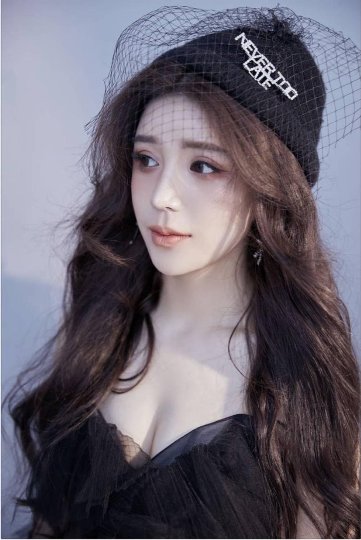 KK直播年度最佳主播花花：努力才会有回报