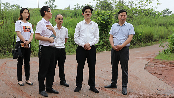 自贡沿滩：筑牢生态文明底色 打赢环保翻身仗_fororder_1督导现场